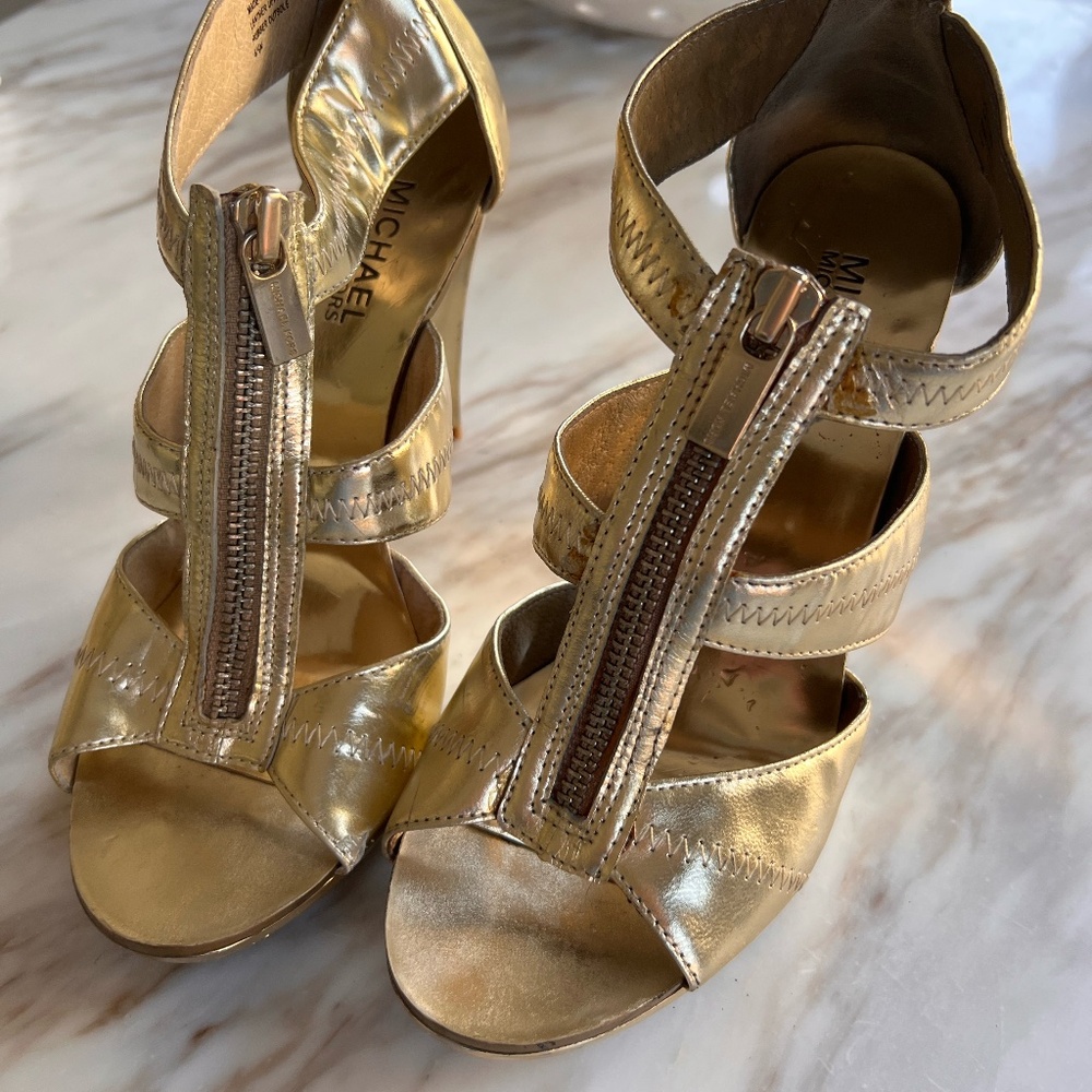 Micheal Kors Gold Heels